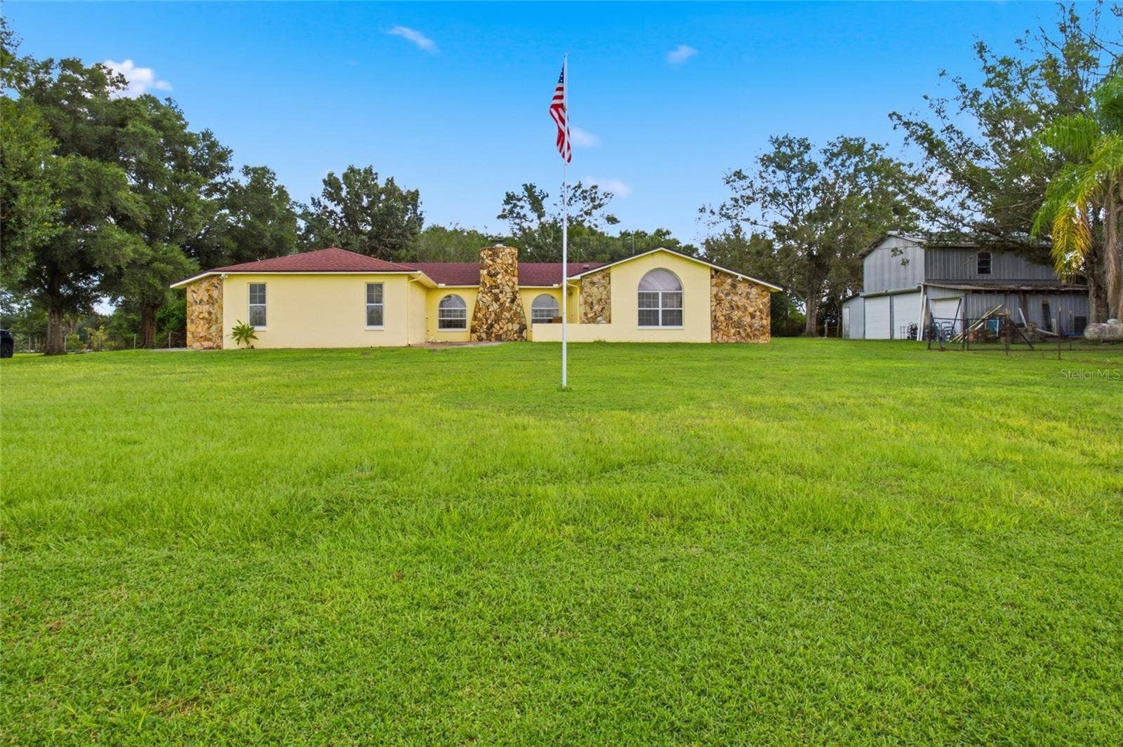 8634 23RD STREET, Zephyrhills, FL 33540