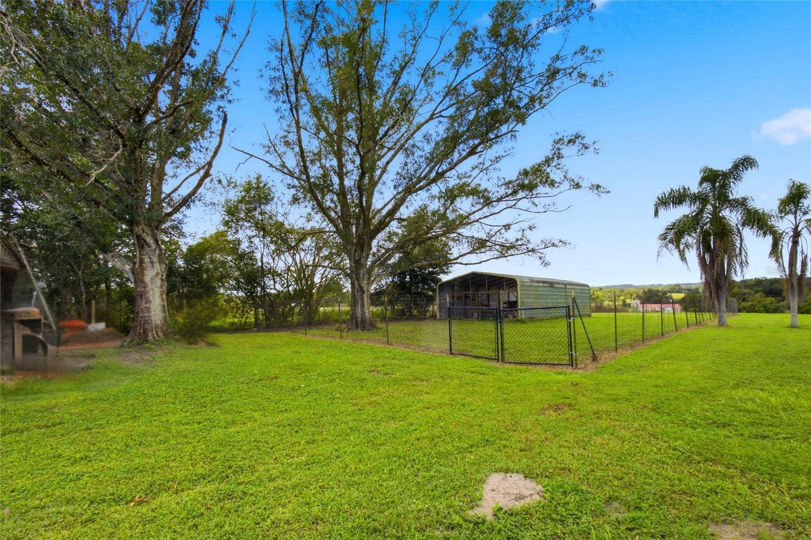 8634 23RD STREET, Zephyrhills, FL 33540