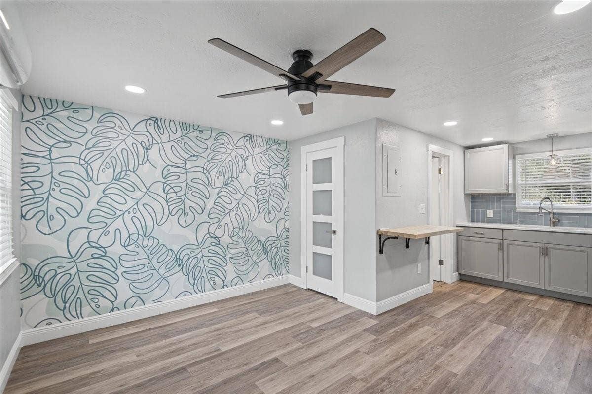 257 14TH STREET NW, Largo, FL 33770 257 14TH STREET NW, Largo, FL 33770