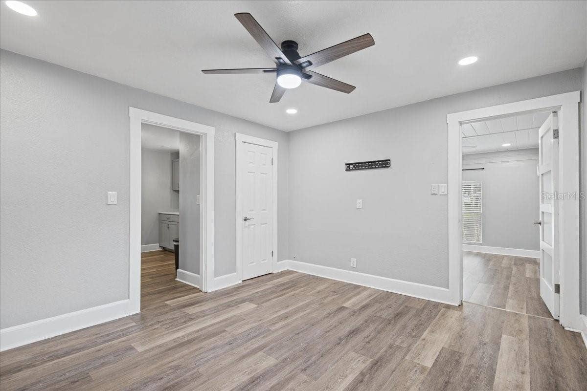 257 14TH STREET NW, Largo, FL 33770 257 14TH STREET NW, Largo, FL 33770