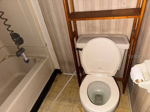 4825 VICTORIA AVENUE, Sarasota, FL 34233 4825 VICTORIA AVENUE, Sarasota, FL 34233