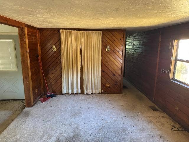 4825 VICTORIA AVENUE, Sarasota, FL 34233 4825 VICTORIA AVENUE, Sarasota, FL 34233