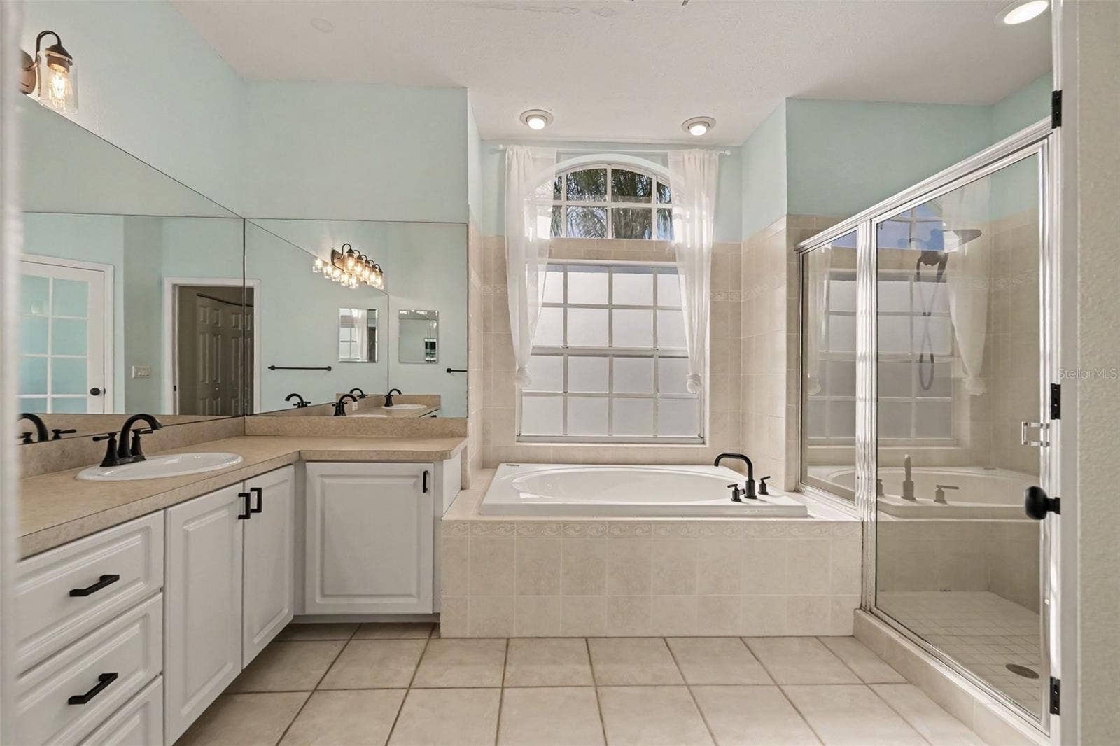 12339 ROSELAND DRIVE, New Port Richey, FL 34654 12339 ROSELAND DRIVE, New Port Richey, FL 34654