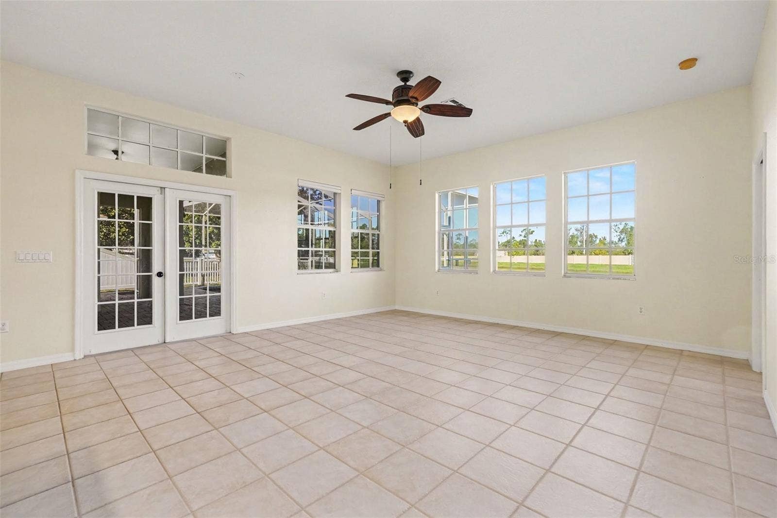 12339 ROSELAND DRIVE, New Port Richey, FL 34654 12339 ROSELAND DRIVE, New Port Richey, FL 34654