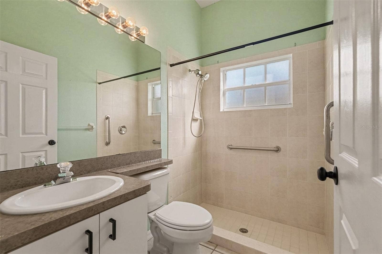 12339 ROSELAND DRIVE, New Port Richey, FL 34654 12339 ROSELAND DRIVE, New Port Richey, FL 34654