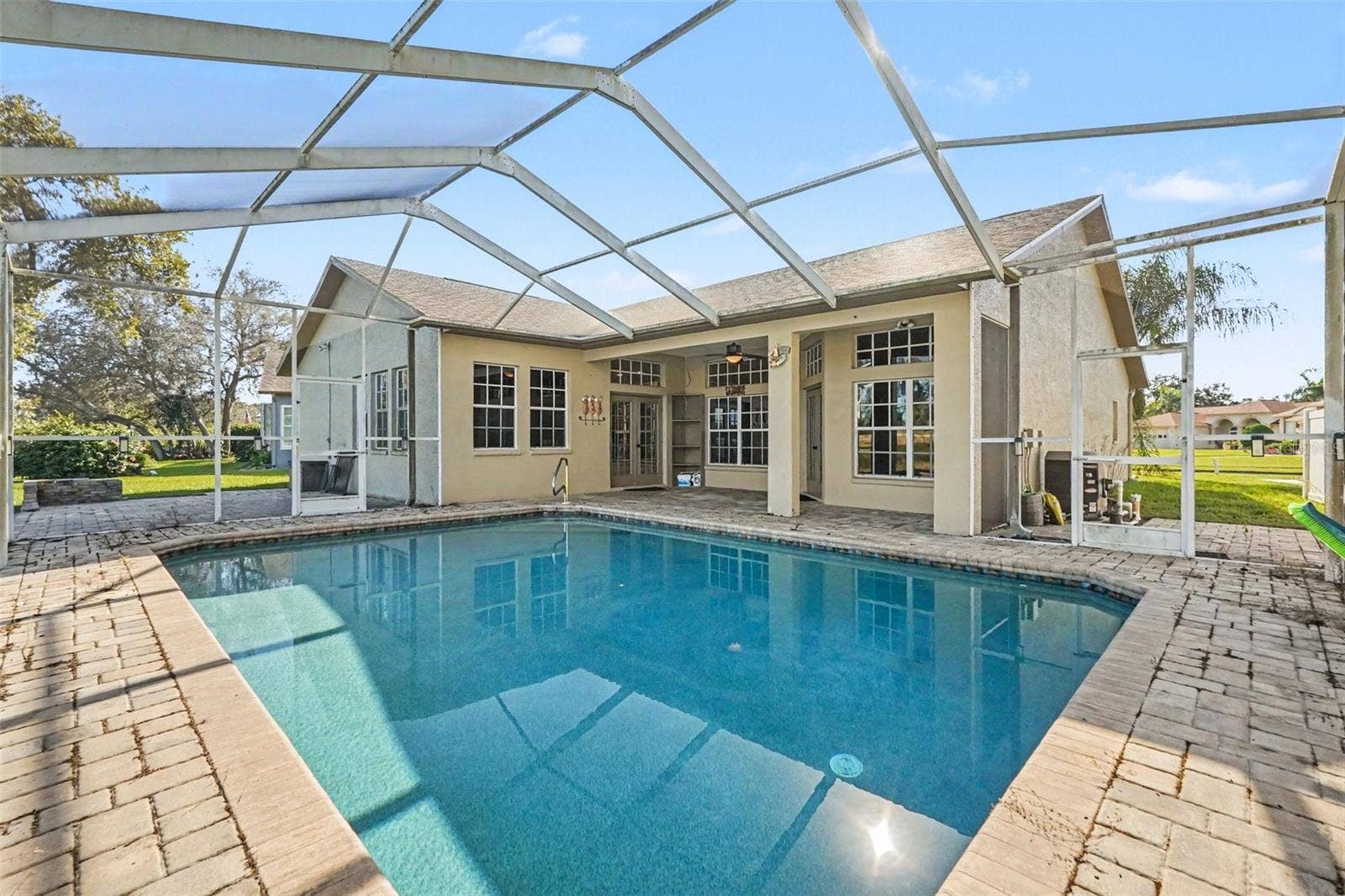 12339 ROSELAND DRIVE, New Port Richey, FL 34654 12339 ROSELAND DRIVE, New Port Richey, FL 34654