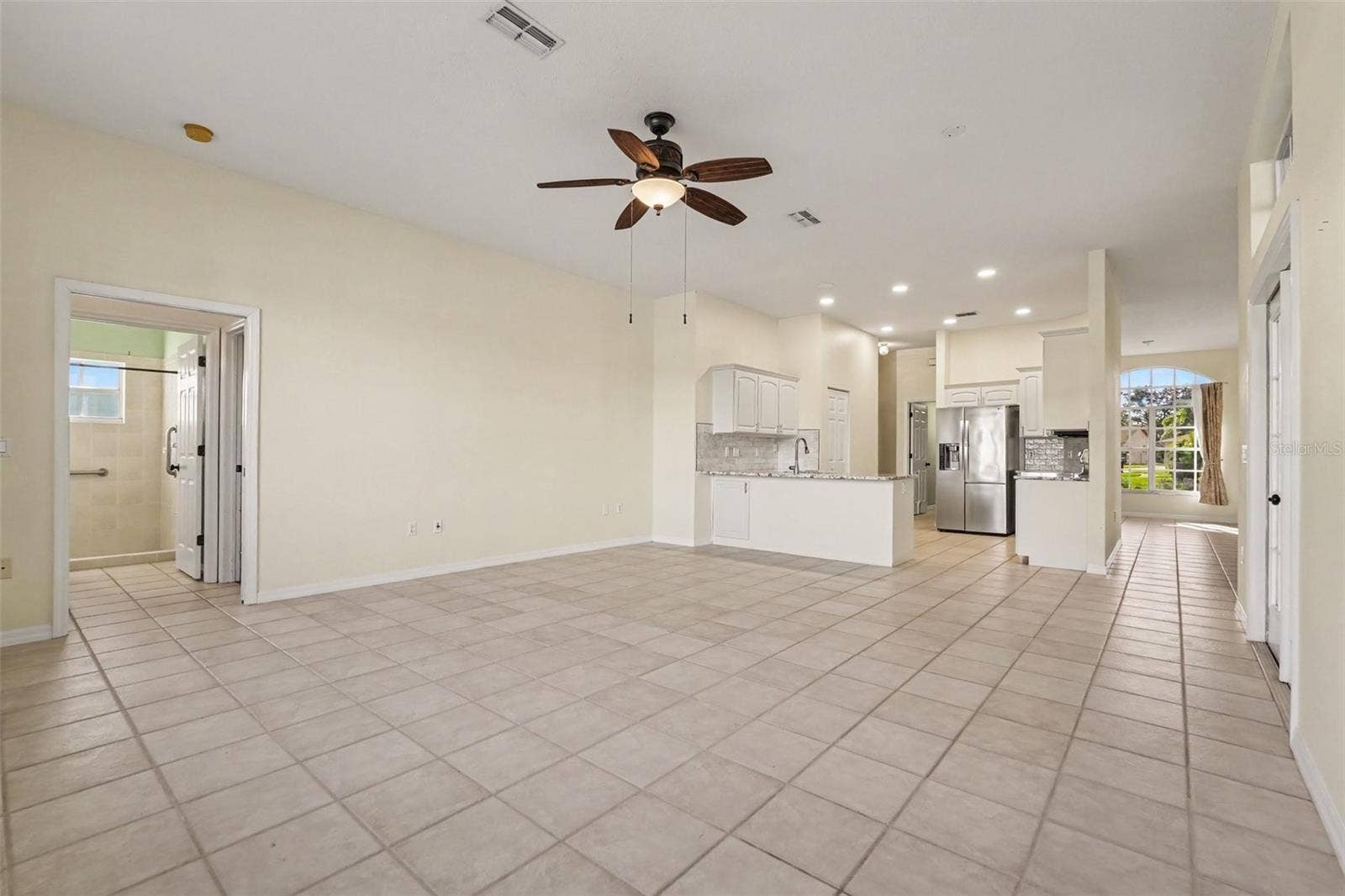 12339 ROSELAND DRIVE, New Port Richey, FL 34654 12339 ROSELAND DRIVE, New Port Richey, FL 34654