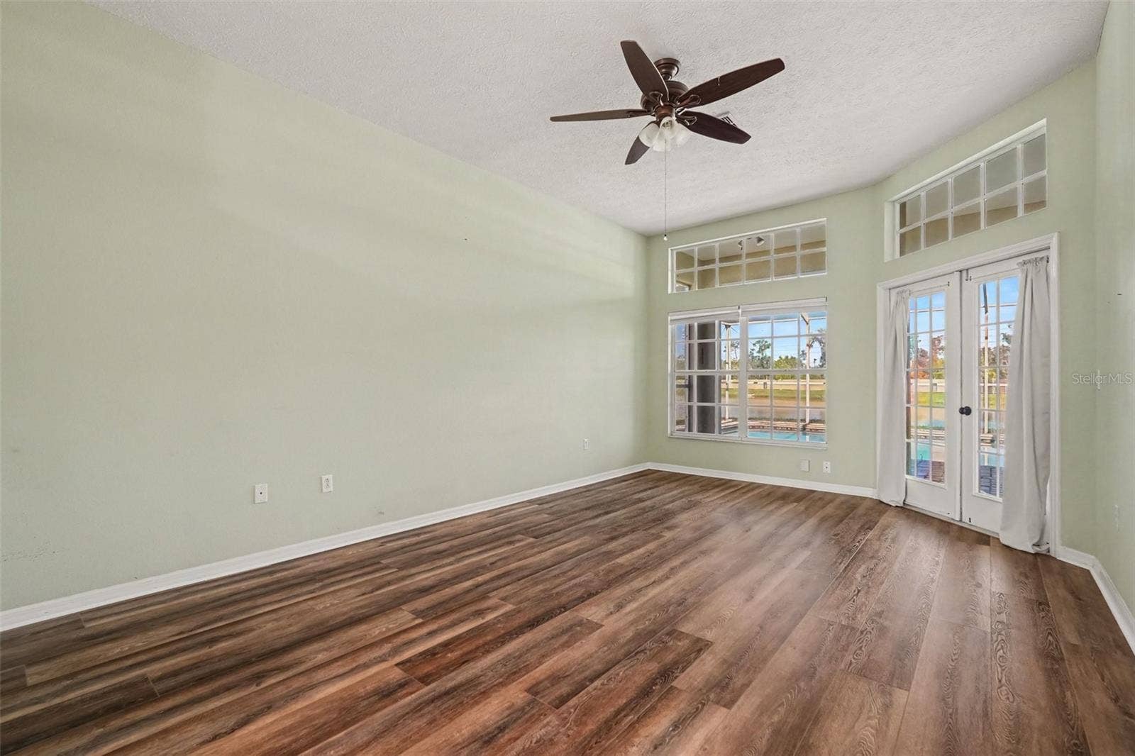 12339 ROSELAND DRIVE, New Port Richey, FL 34654 12339 ROSELAND DRIVE, New Port Richey, FL 34654