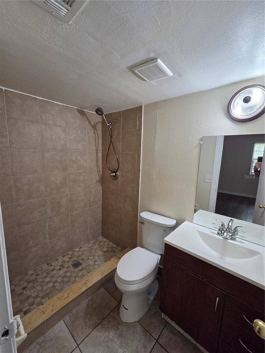 11630 BAYWOOD MEADOWS DRIVE, #4, New Port Richey, FL 34654 11630 BAYWOOD MEADOWS DRIVE, #4, New Port Richey, FL 34654