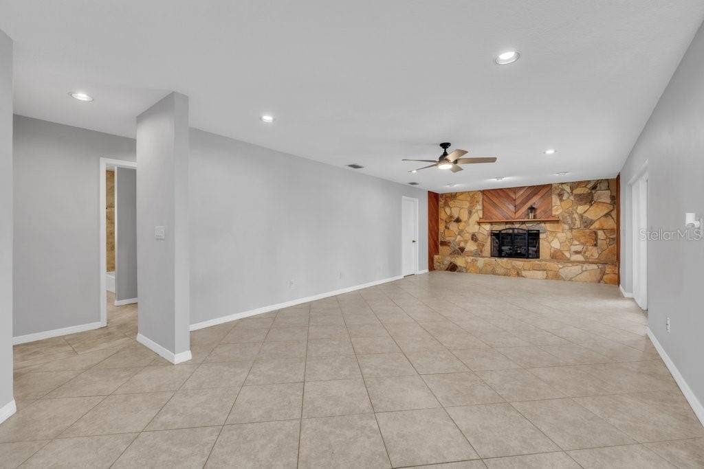 5710 WO GRIFFIN ROAD, Plant City, FL 33567 5710 WO GRIFFIN ROAD, Plant City, FL 33567