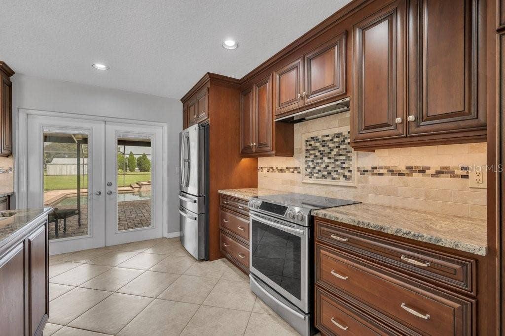 5710 WO GRIFFIN ROAD, Plant City, FL 33567 5710 WO GRIFFIN ROAD, Plant City, FL 33567