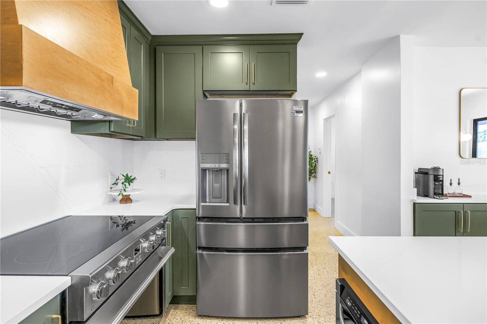 2701 PELHAM ROAD N, St Petersburg, FL 33710 2701 PELHAM ROAD N, St Petersburg, FL 33710