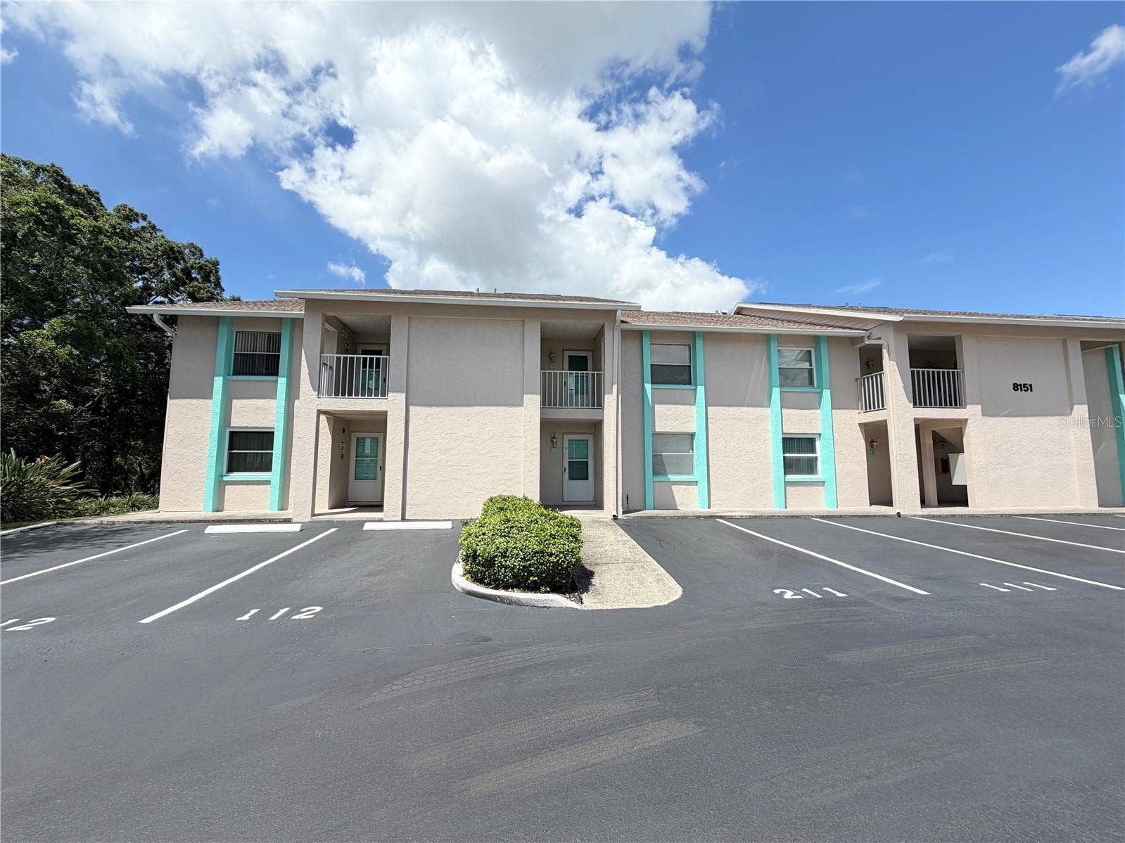 8151 HEATHERWOOD DRIVE, #111, Seminole, FL 33777 8151 HEATHERWOOD DRIVE, #111, Seminole, FL 33777