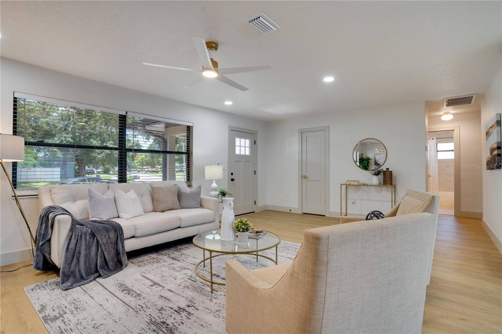 2239 68TH AVENUE N, St Petersburg, FL 33702