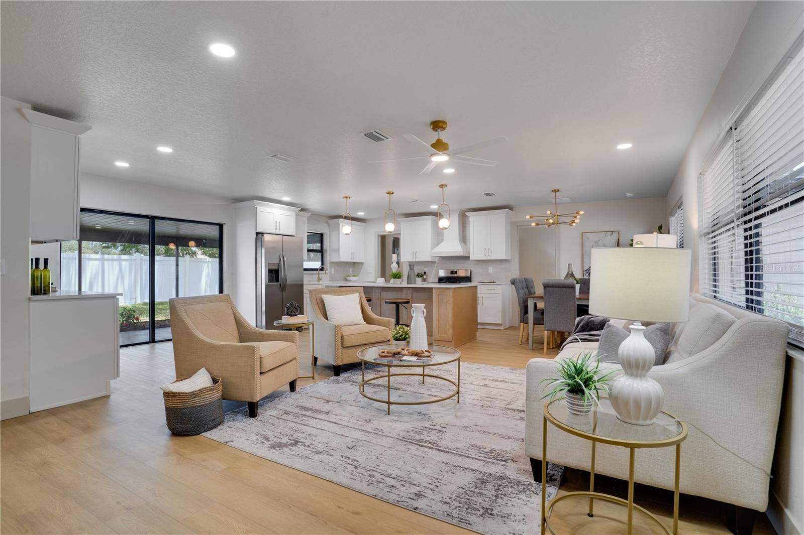 2239 68TH AVENUE N, St Petersburg, FL 33702