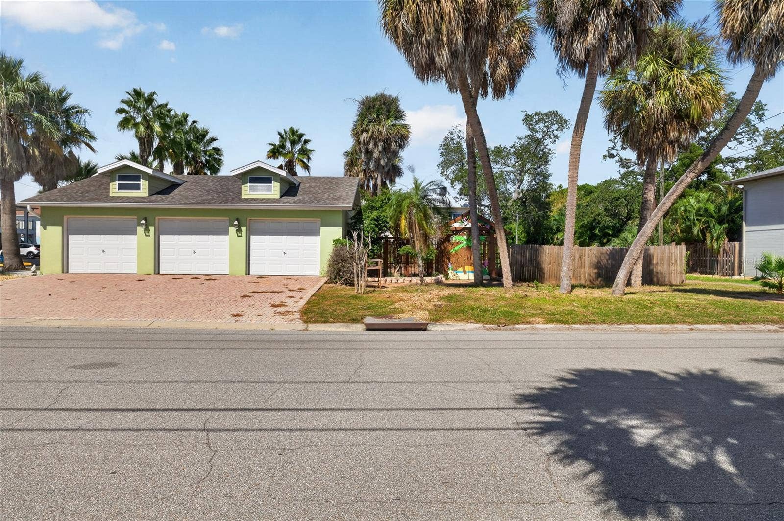 5719 29TH AVE S, Gulfport, FL 33707 5719 29TH AVE S, Gulfport, FL 33707