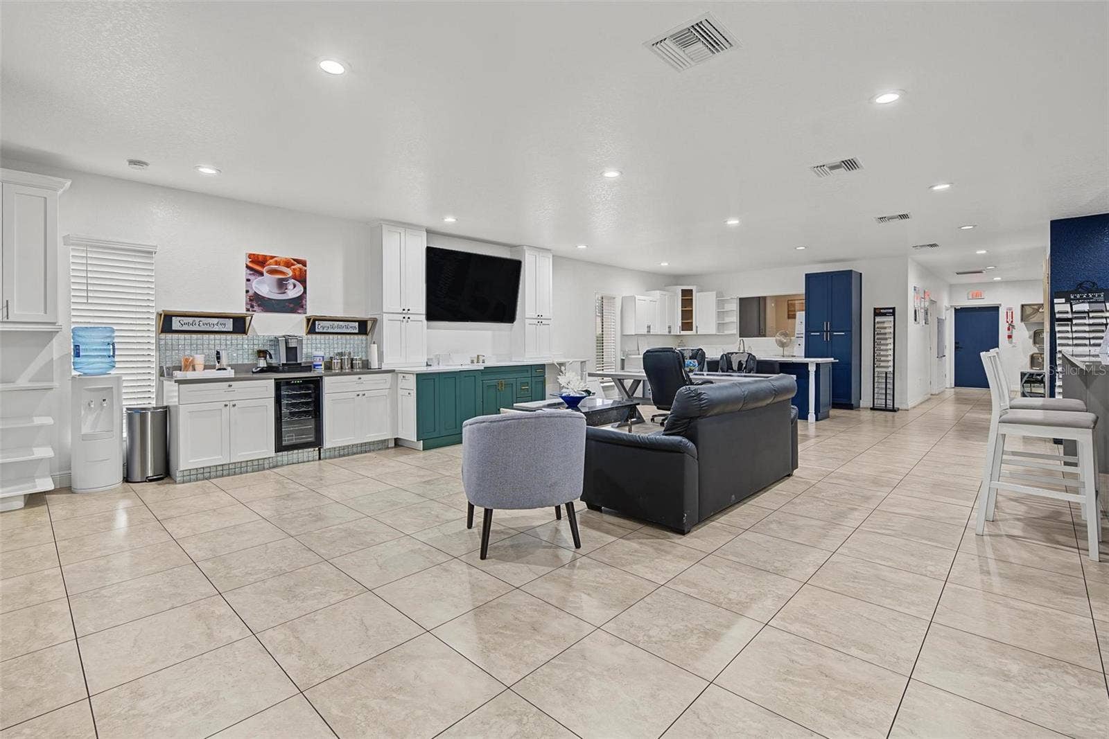 13650 N 12TH STREET, Tampa, FL 33613 13650 N 12TH STREET, Tampa, FL 33613