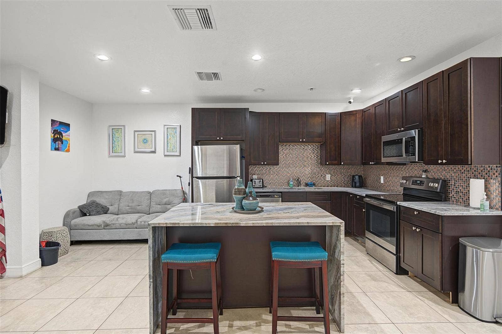 13650 N 12TH STREET, Tampa, FL 33613 13650 N 12TH STREET, Tampa, FL 33613
