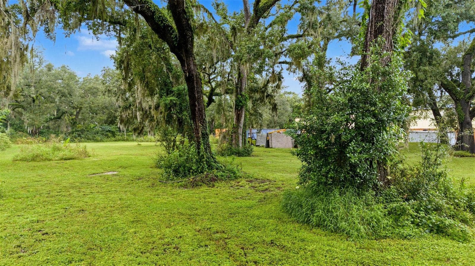 13650 N 12TH STREET, Tampa, FL 33613 13650 N 12TH STREET, Tampa, FL 33613