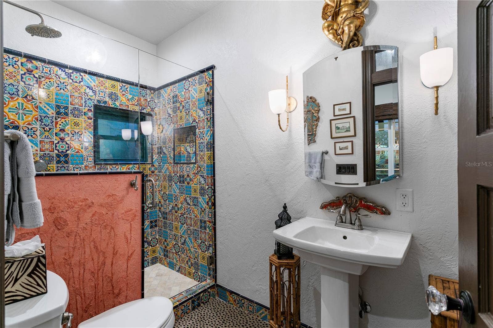 7211 3RD AVENUE S, St Petersburg, FL 33707 7211 3RD AVENUE S, St Petersburg, FL 33707