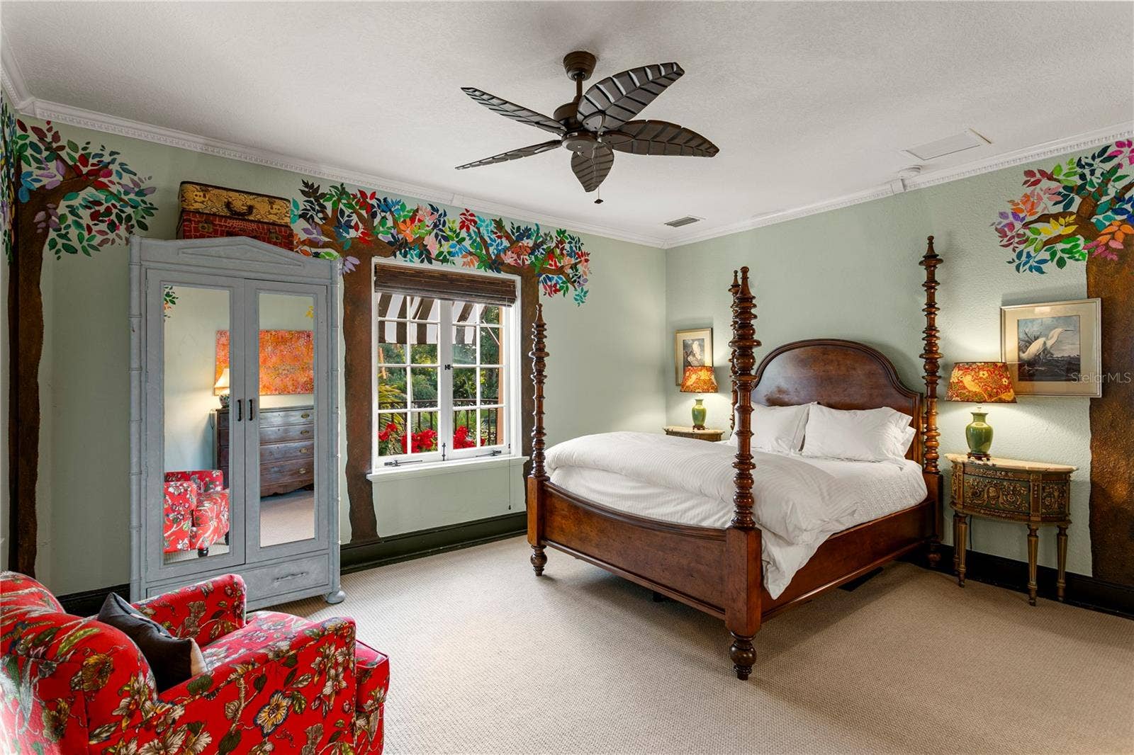7211 3RD AVENUE S, St Petersburg, FL 33707 7211 3RD AVENUE S, St Petersburg, FL 33707