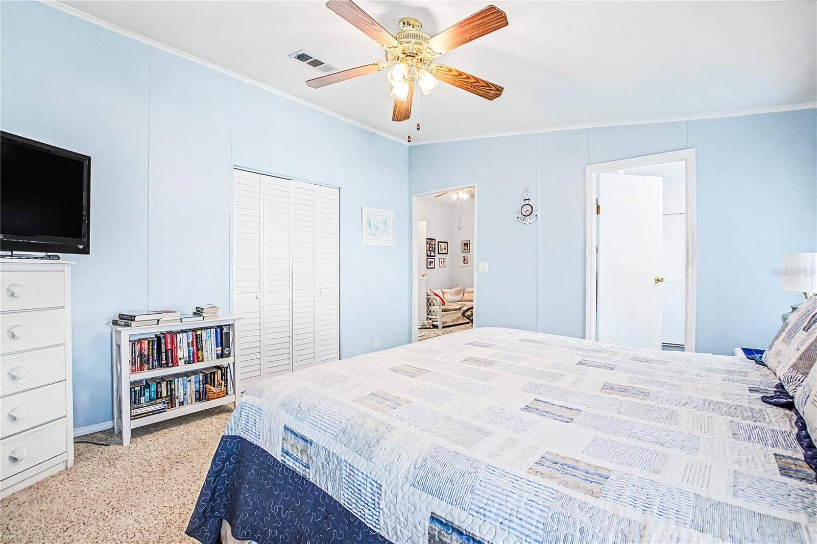 37233 BEVERLY AVENUE, Zephyrhills, FL 33542
