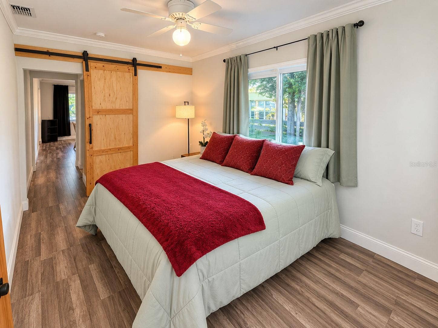 2609 E 99TH AVENUE, Tampa, FL 33612 2609 E 99TH AVENUE, Tampa, FL 33612