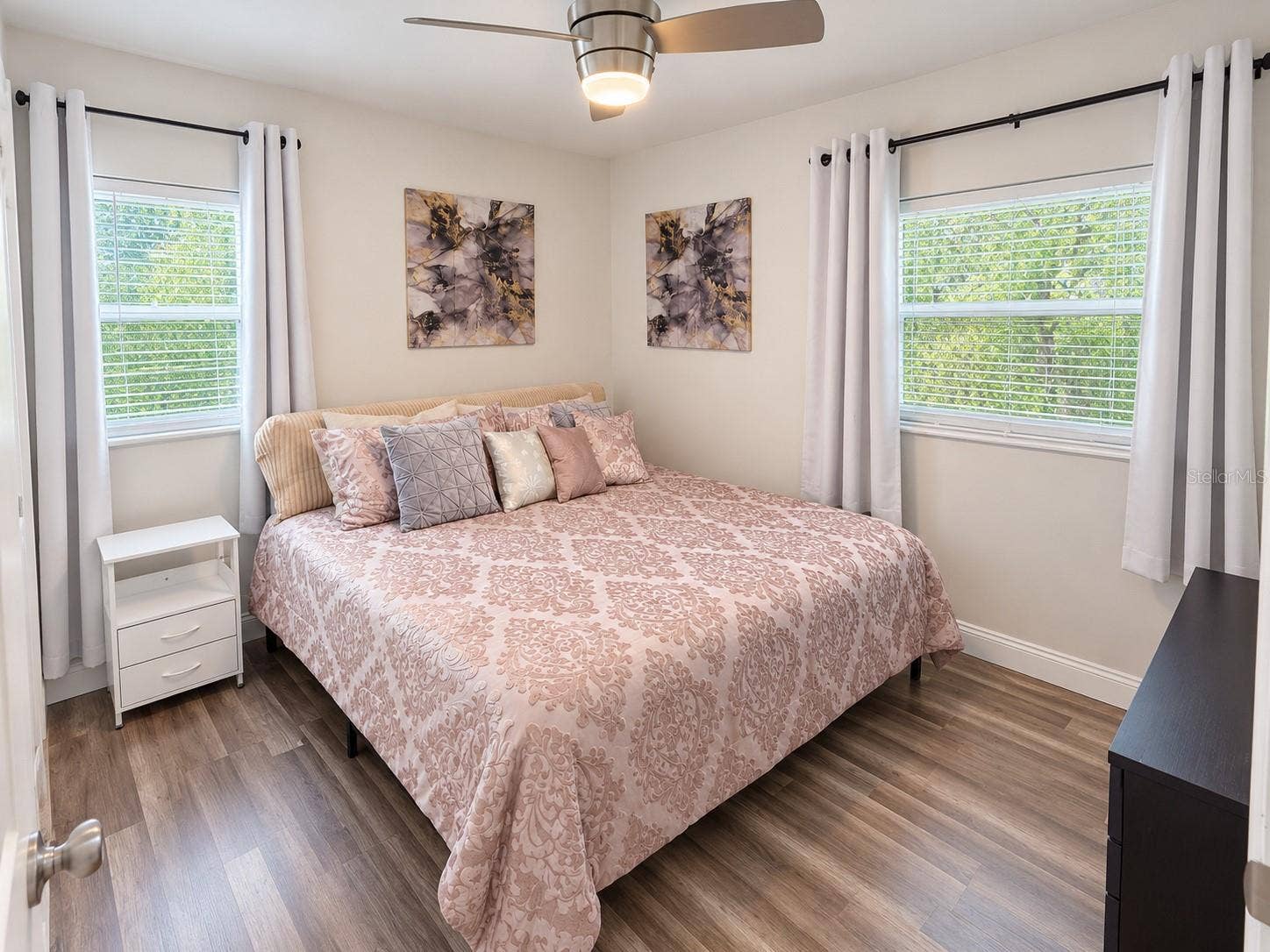 2609 E 99TH AVENUE, Tampa, FL 33612 2609 E 99TH AVENUE, Tampa, FL 33612