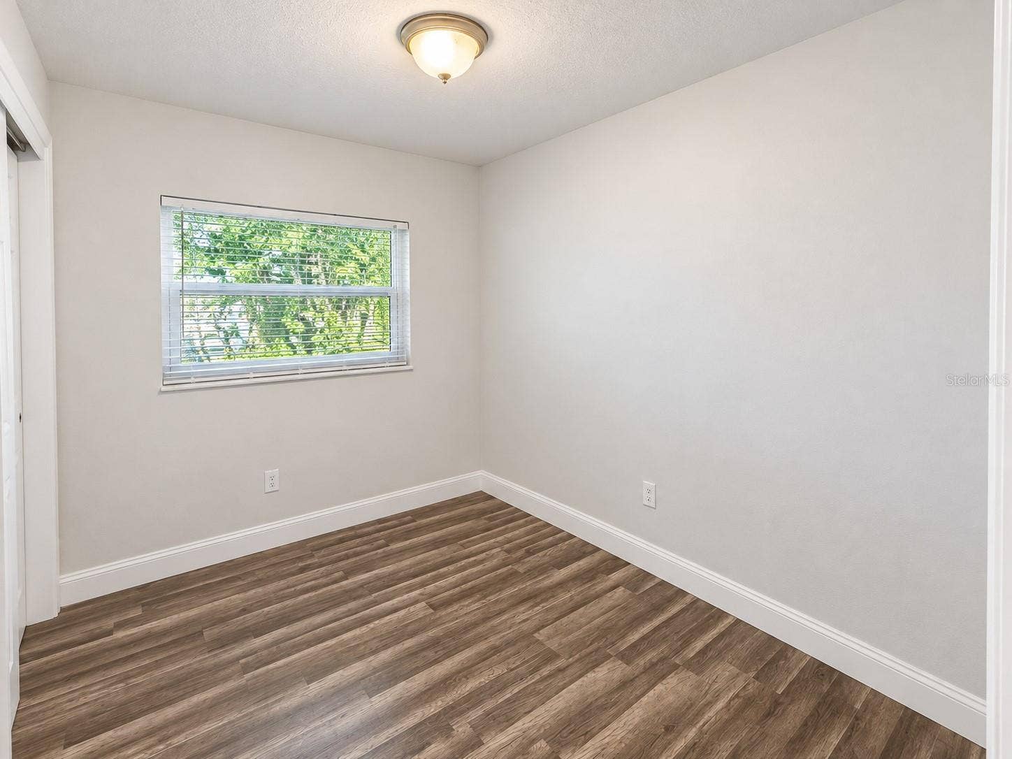 2609 E 99TH AVENUE, Tampa, FL 33612 2609 E 99TH AVENUE, Tampa, FL 33612