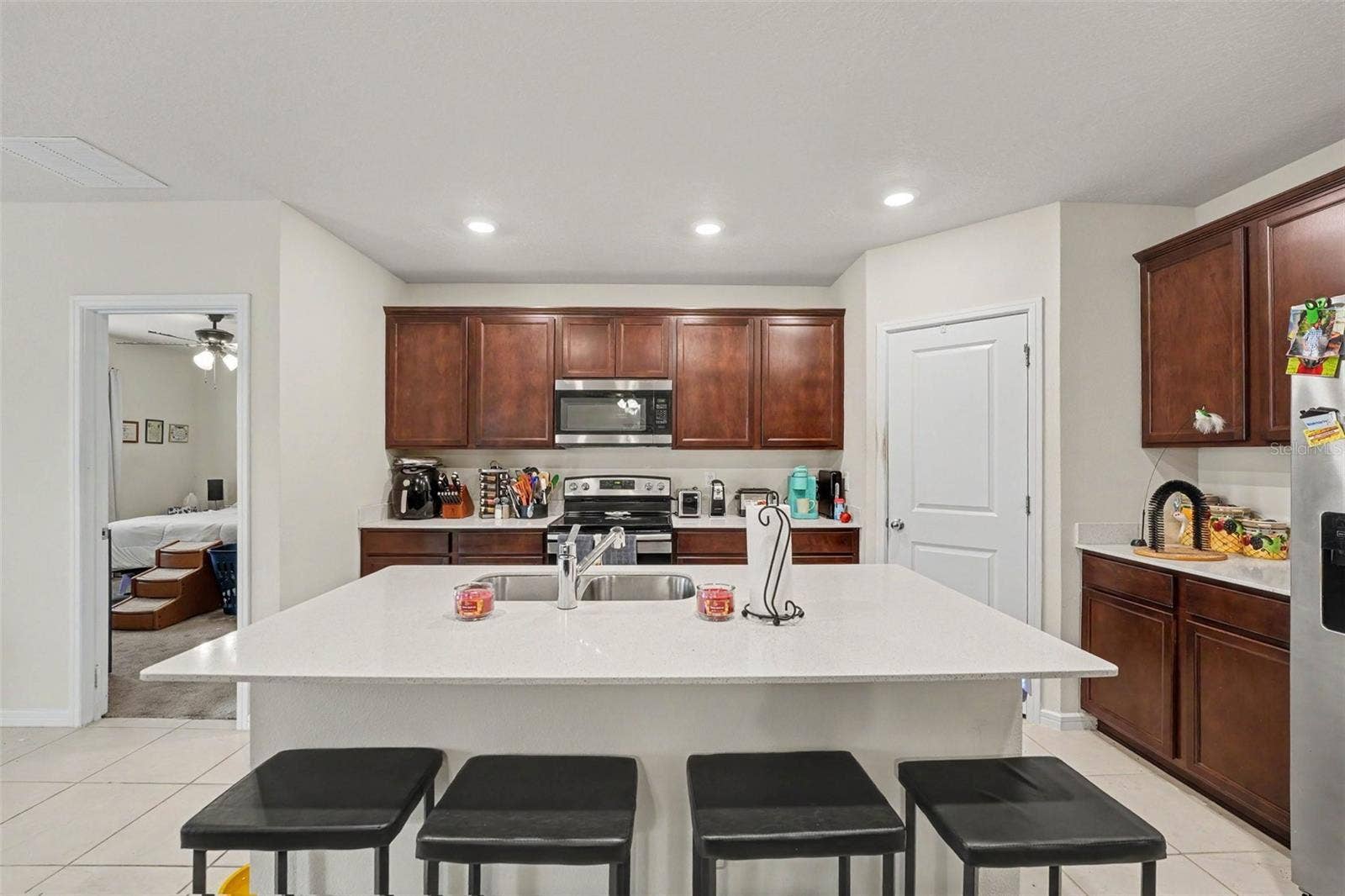 3824 INDIAN RIVER COURT, Lakeland, FL 33811