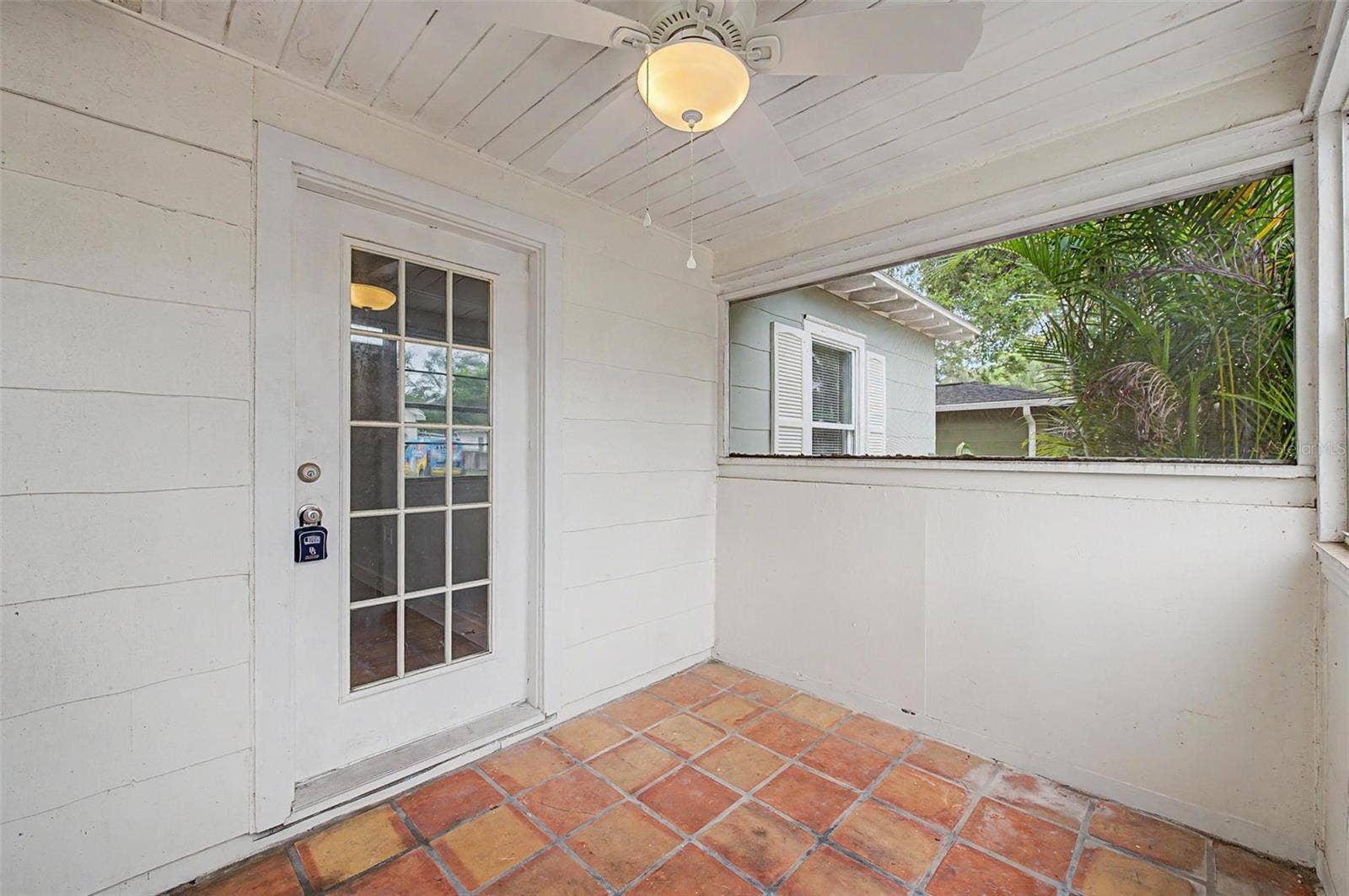 3208 W HARTNETT AVENUE, Tampa, FL 33611 3208 W HARTNETT AVENUE, Tampa, FL 33611