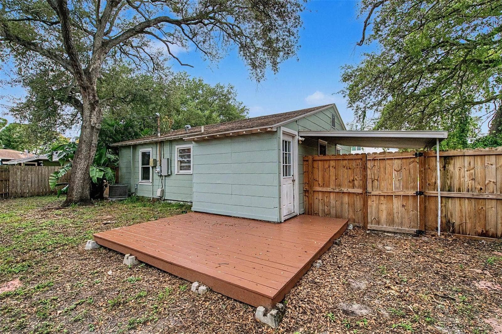 3208 W HARTNETT AVENUE, Tampa, FL 33611 3208 W HARTNETT AVENUE, Tampa, FL 33611