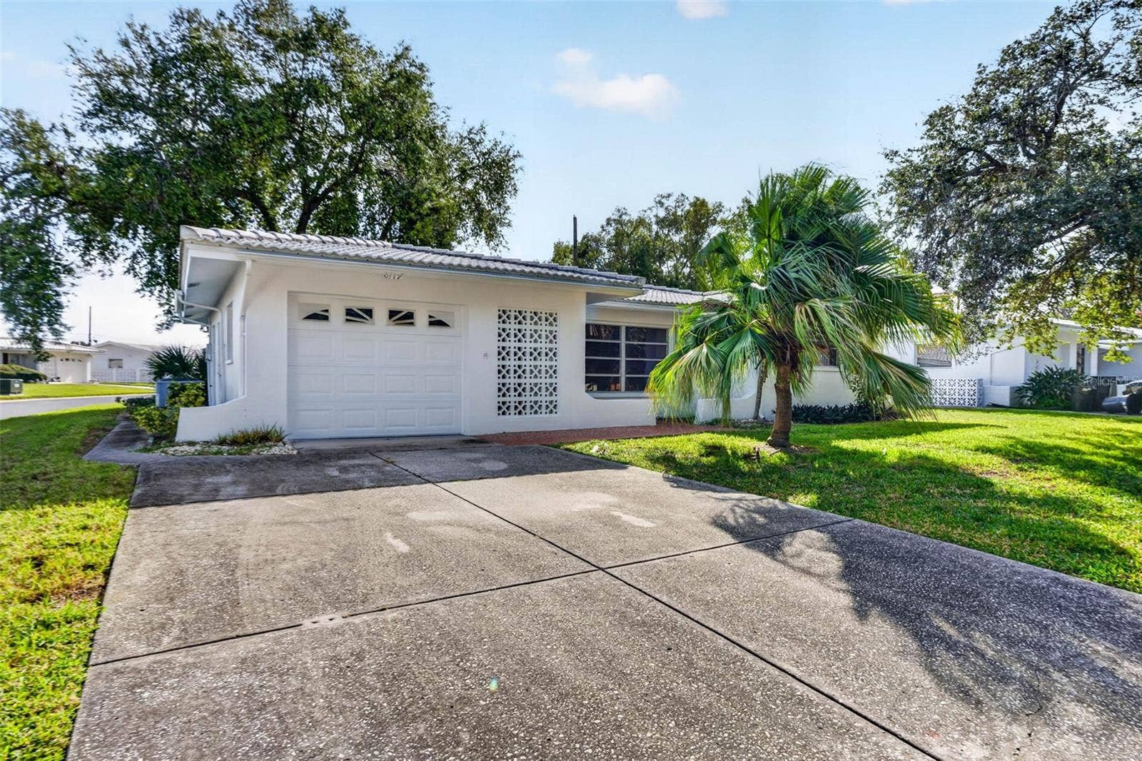 Front View & Corner Lot