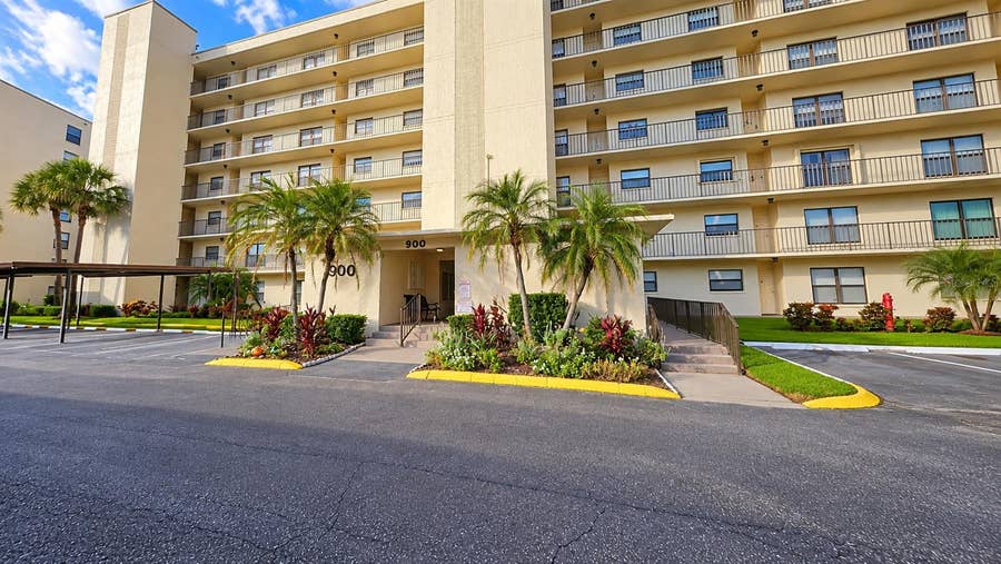 Property photo for 900 COVE CAY DR, #5H, Clearwater, FL