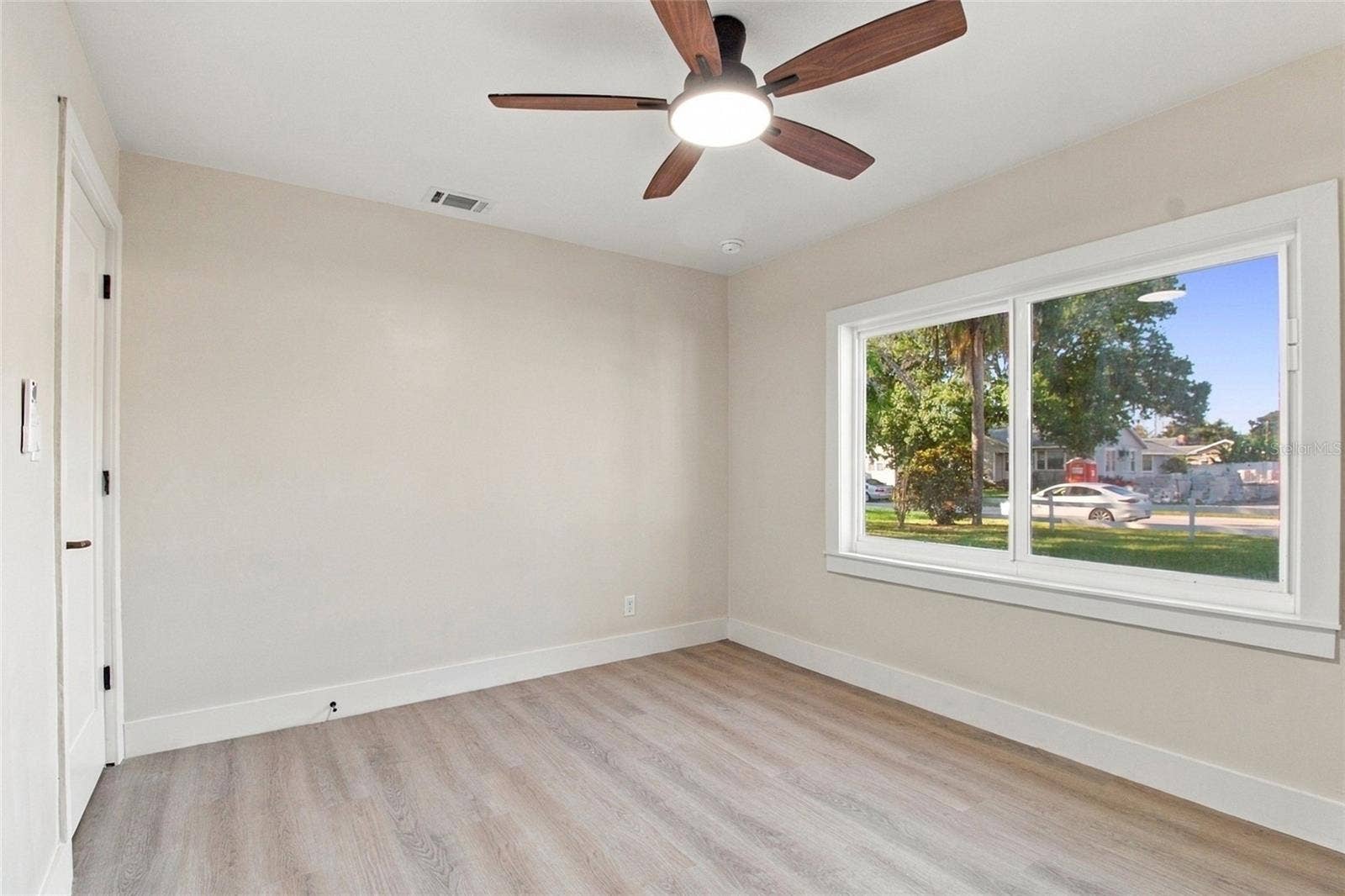 4540 EMERSON AVENUE S, St Petersburg, FL 33711