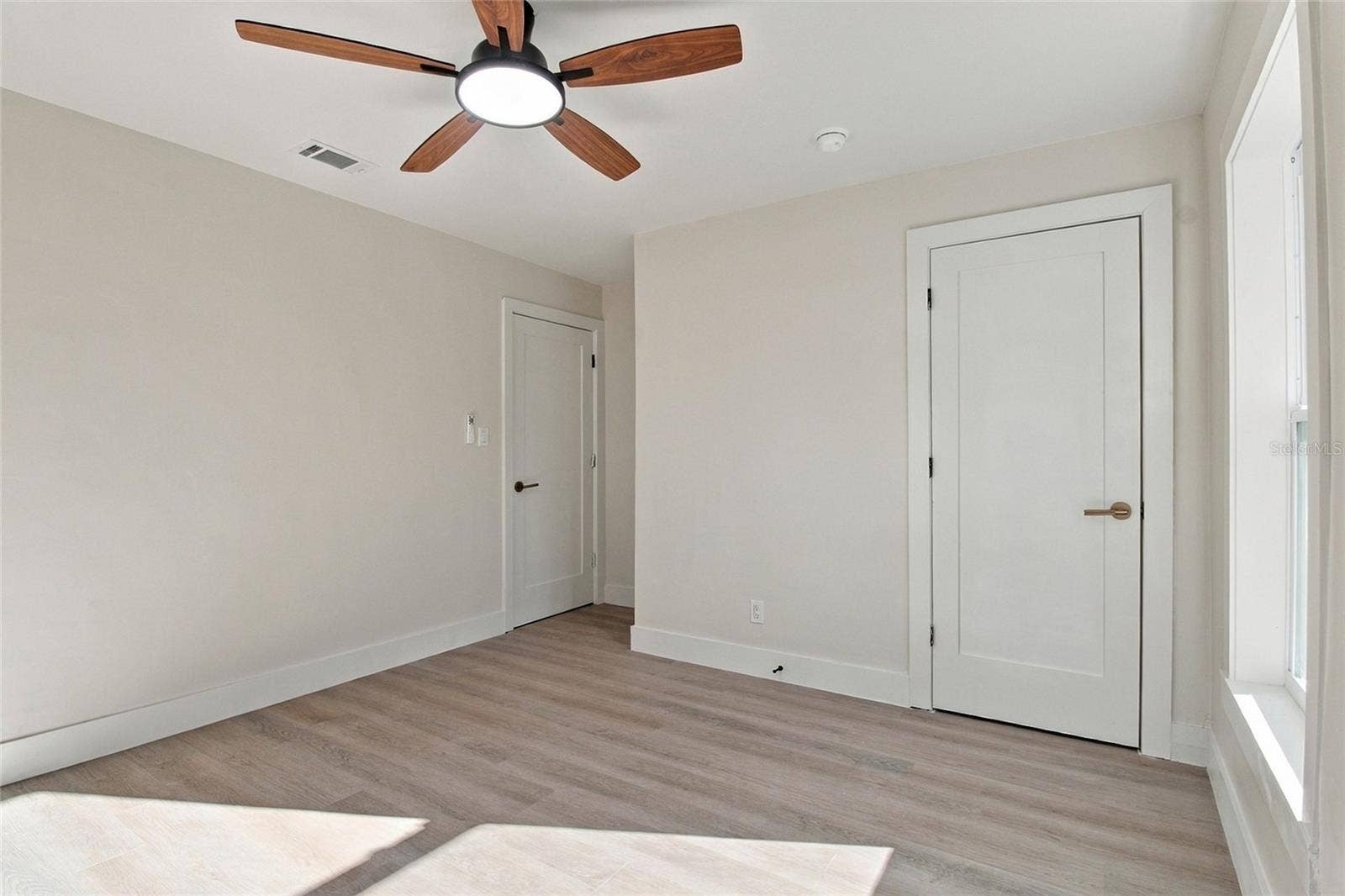 4540 EMERSON AVENUE S, St Petersburg, FL 33711
