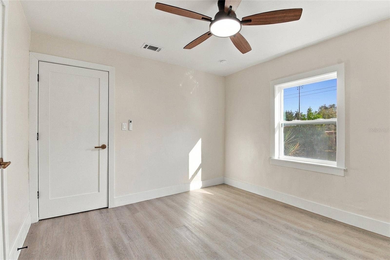 4540 EMERSON AVENUE S, St Petersburg, FL 33711