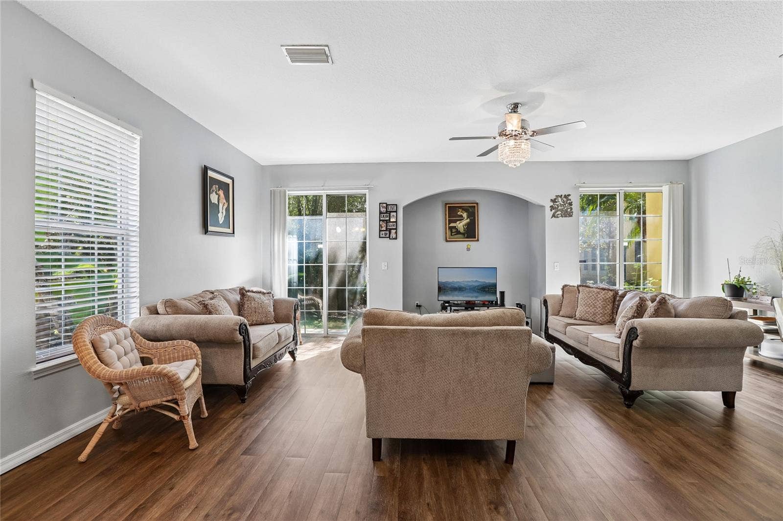 6736 BREEZY PALM DRIVE, Riverview, FL 33578 6736 BREEZY PALM DRIVE, Riverview, FL 33578