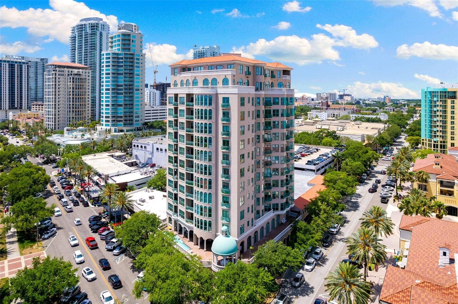 288 BEACH DRIVE NE, #9B, St Petersburg, FL 33701 288 BEACH DRIVE NE, #9B, St Petersburg, FL 33701