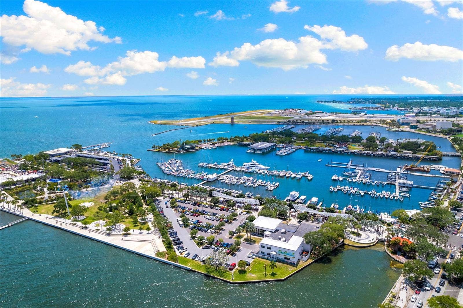 288 BEACH DRIVE NE, #9B, St Petersburg, FL 33701 288 BEACH DRIVE NE, #9B, St Petersburg, FL 33701