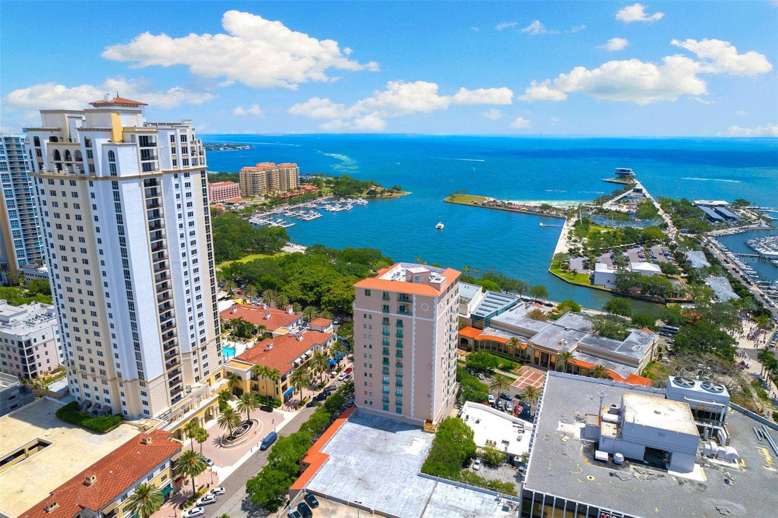 288 BEACH DRIVE NE, #9B, St Petersburg, FL 33701 288 BEACH DRIVE NE, #9B, St Petersburg, FL 33701