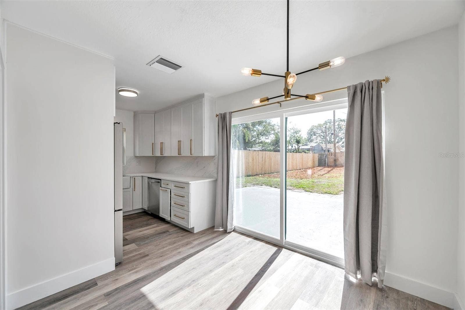 2238 13TH AVENUE SW, Largo, FL 33770 2238 13TH AVENUE SW, Largo, FL 33770