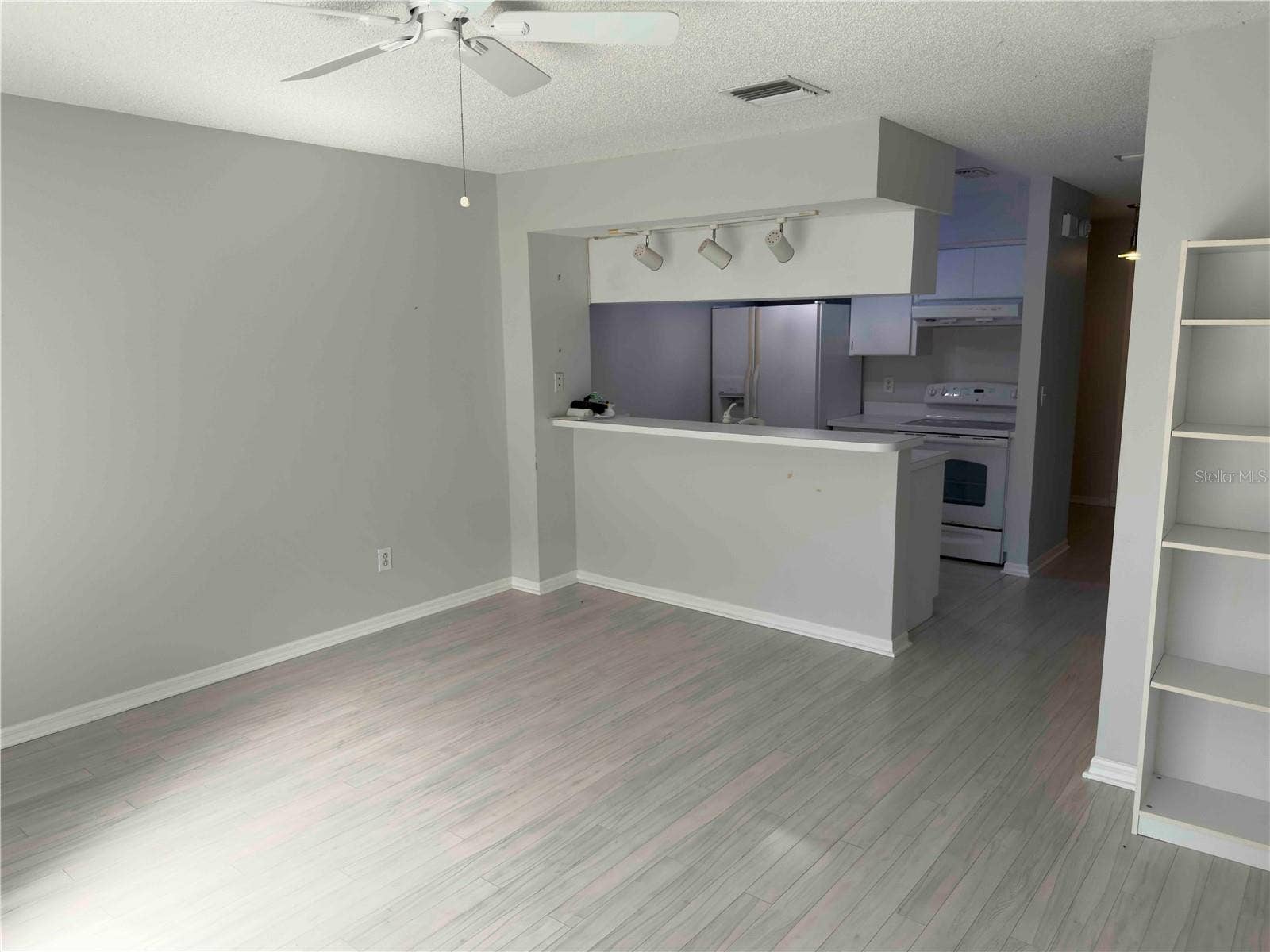 5143 NORTHDALE BOULEVARD, Tampa, FL 33624 5143 NORTHDALE BOULEVARD, Tampa, FL 33624