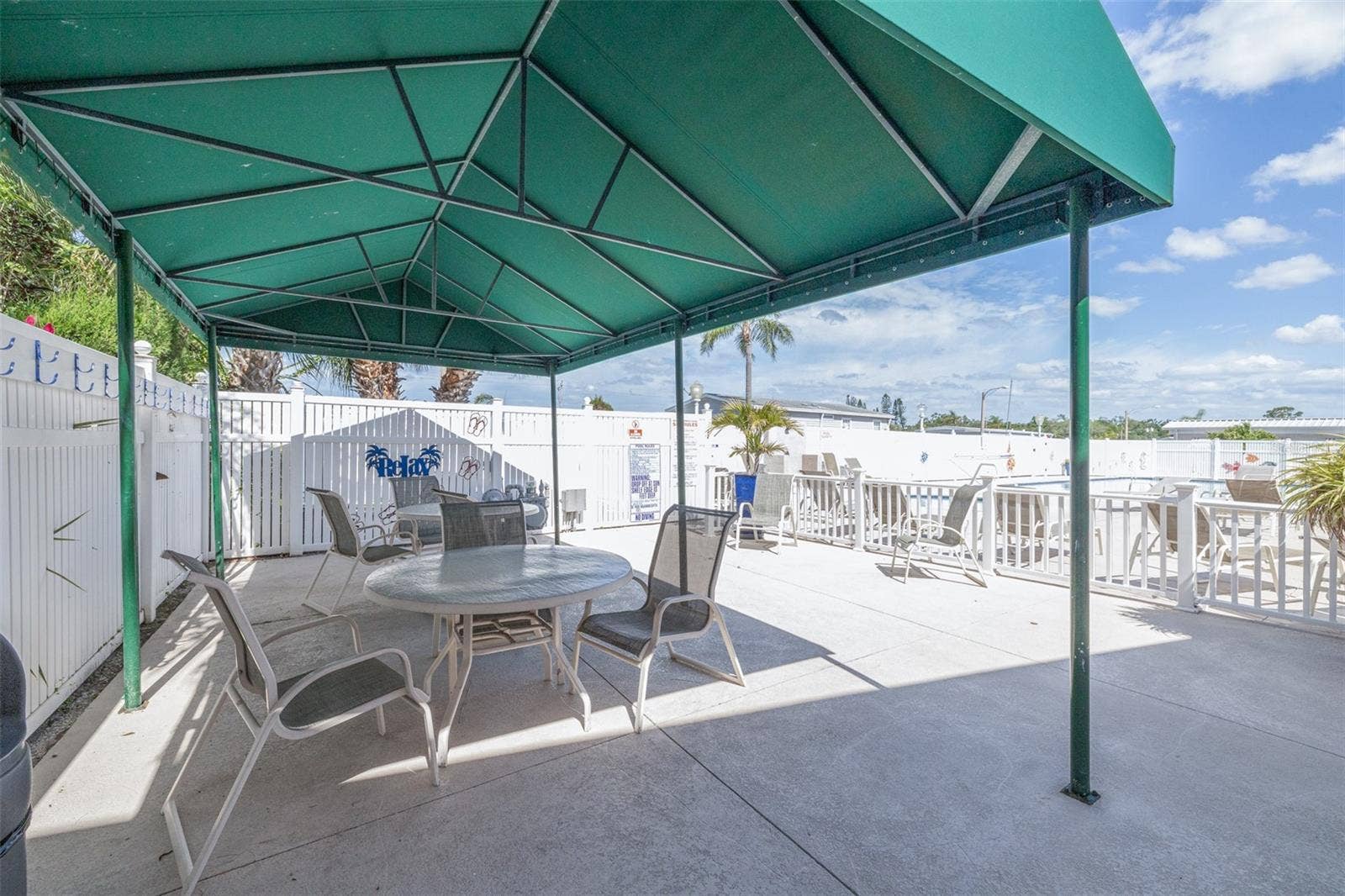 2712 17TH STREET LANE W, Bradenton, FL 34205 2712 17TH STREET LANE W, Bradenton, FL 34205