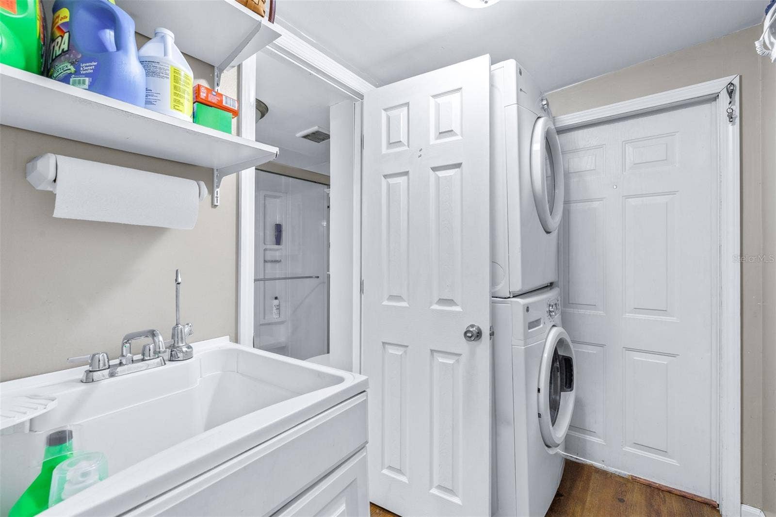 2712 17TH STREET LANE W, Bradenton, FL 34205 Laundry room
