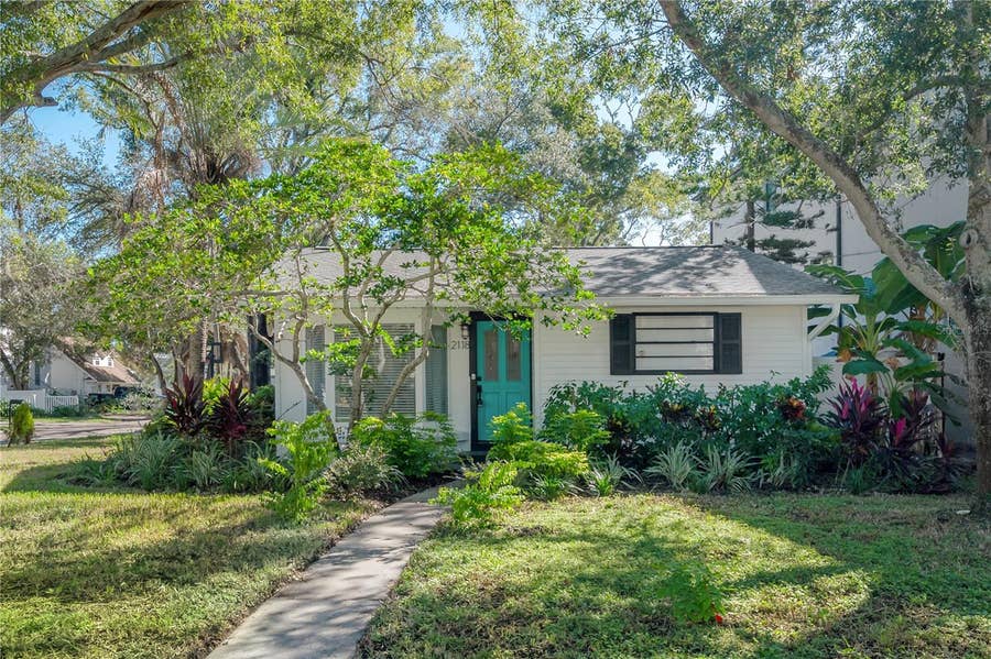 Property photo for 2118 S VENUS STREET, Tampa, FL