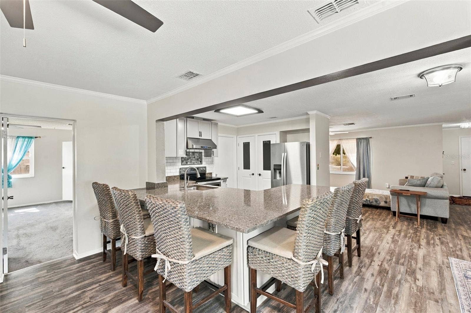 1279 S DISSTON AVENUE, Tarpon Springs, FL 34689 1279 S DISSTON AVENUE, Tarpon Springs, FL 34689