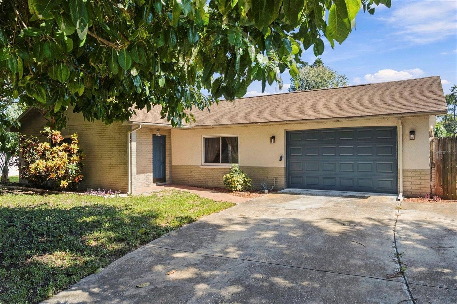 1279 S DISSTON AVENUE, Tarpon Springs, FL 34689 1279 S DISSTON AVENUE, Tarpon Springs, FL 34689