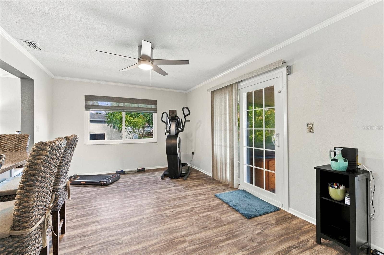 1279 S DISSTON AVENUE, Tarpon Springs, FL 34689 1279 S DISSTON AVENUE, Tarpon Springs, FL 34689