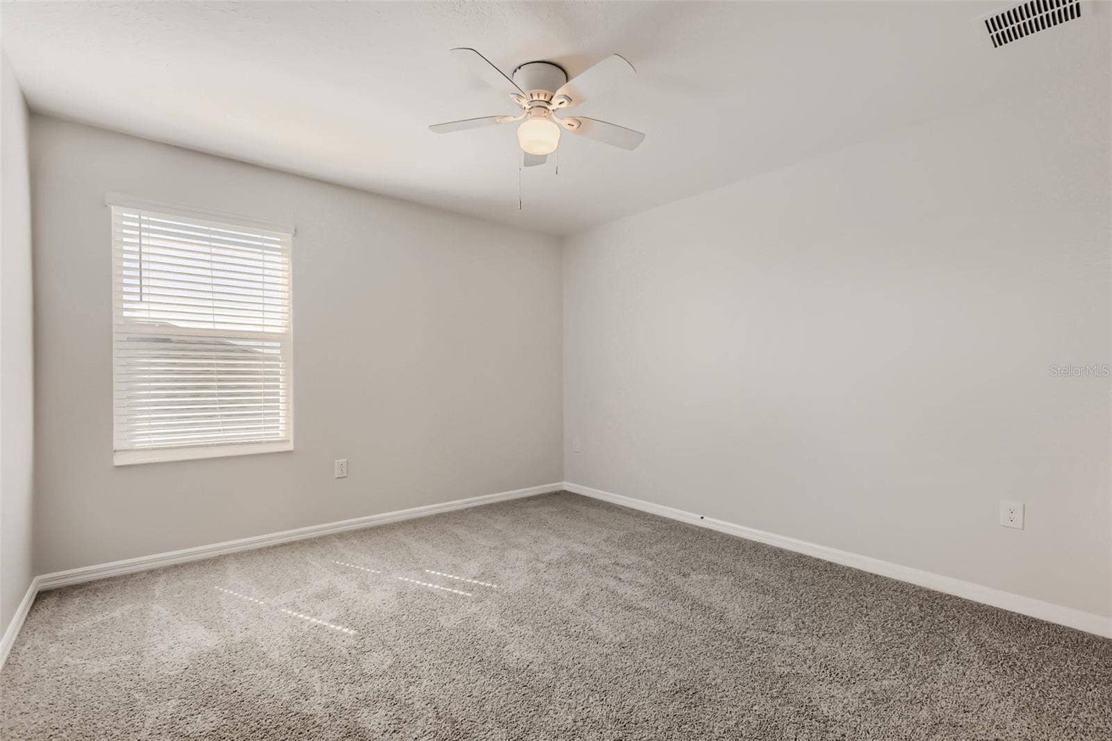 226 SUNFISH DRIVE, Winter Haven, FL 33881 226 SUNFISH DRIVE, Winter Haven, FL 33881
